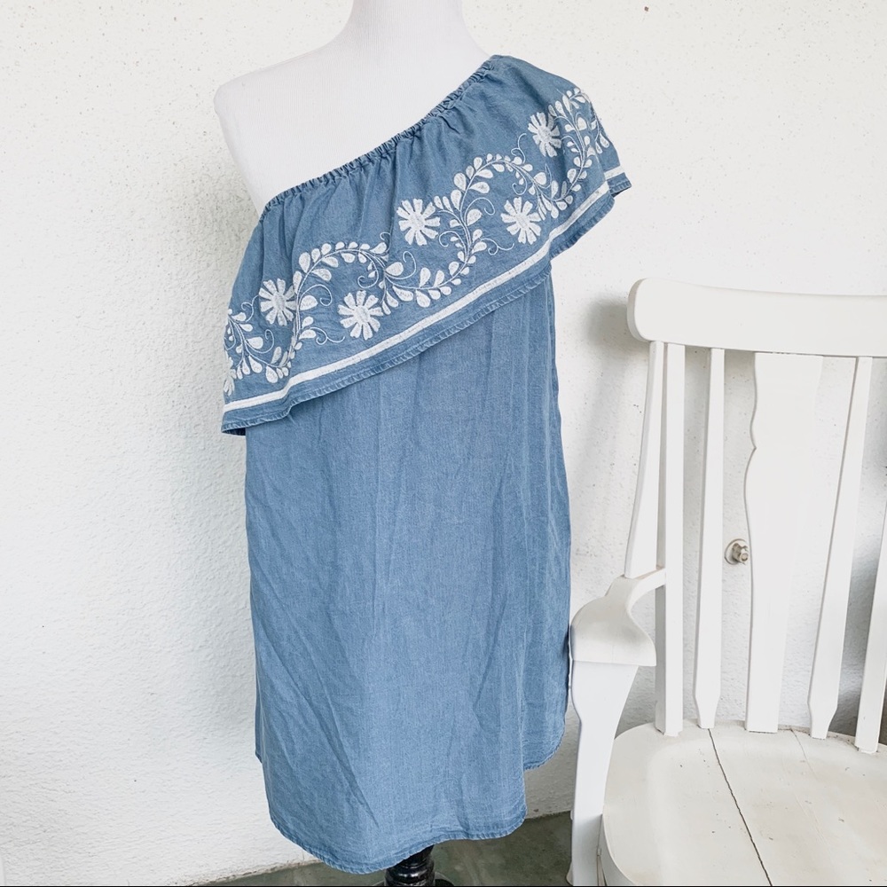 Rebecca Minkoff Dress*host pick** - Picture 3 of 9